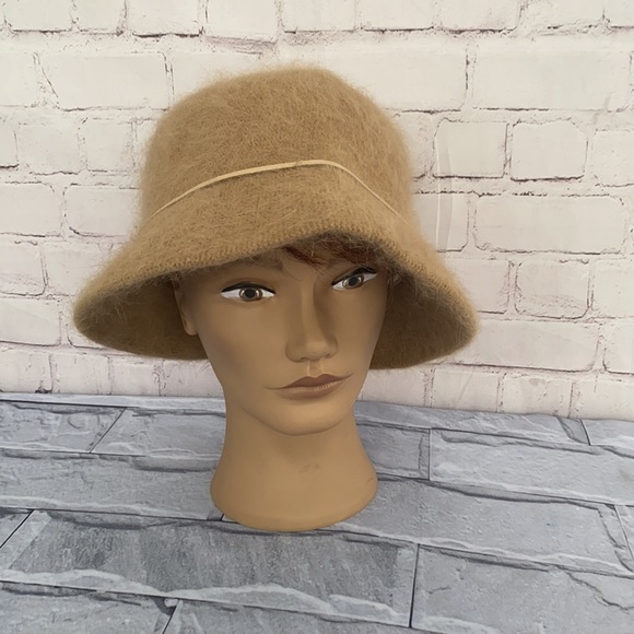 Angora & wool fuzzy bucket hat - Picture 3 of 5